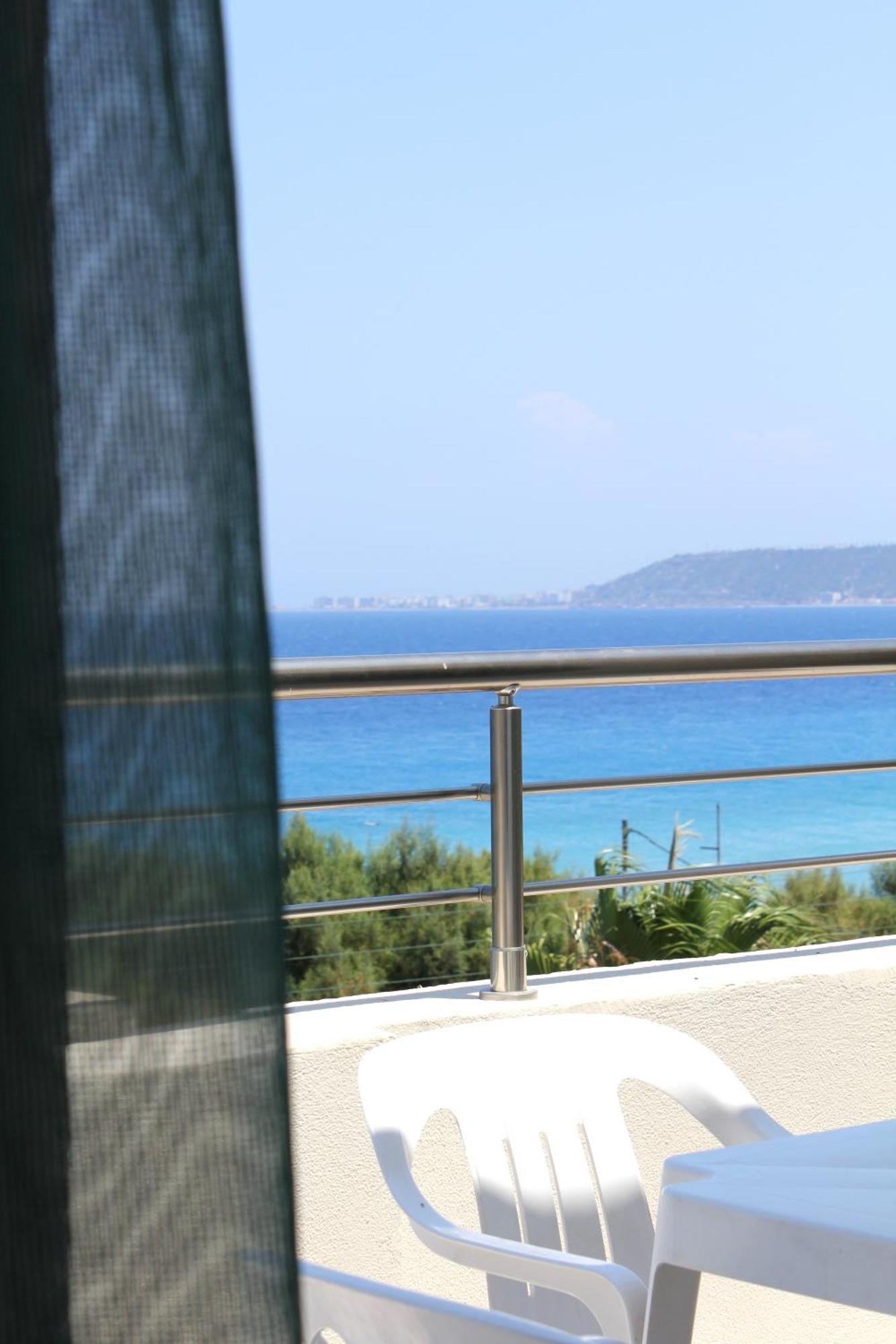 Sea Melody Beach Hotel Apartments Ialysos  Exterior photo